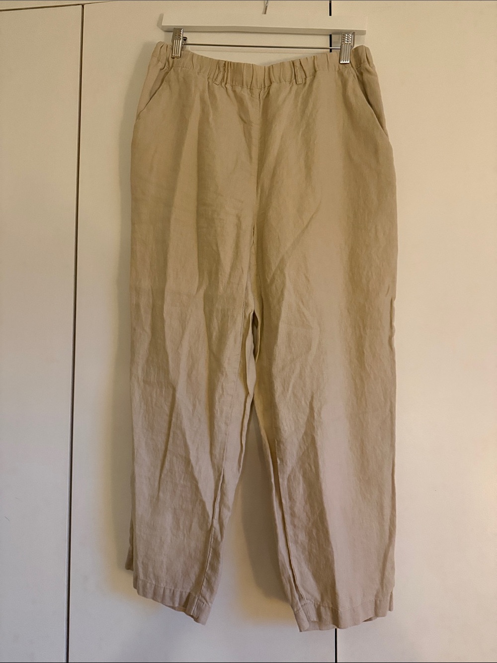 Quince Women’s Beige Drawstring Linen-Blend Chinos